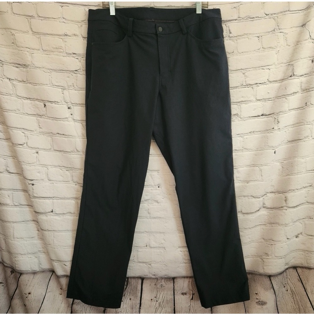 Mens Lululemon pants